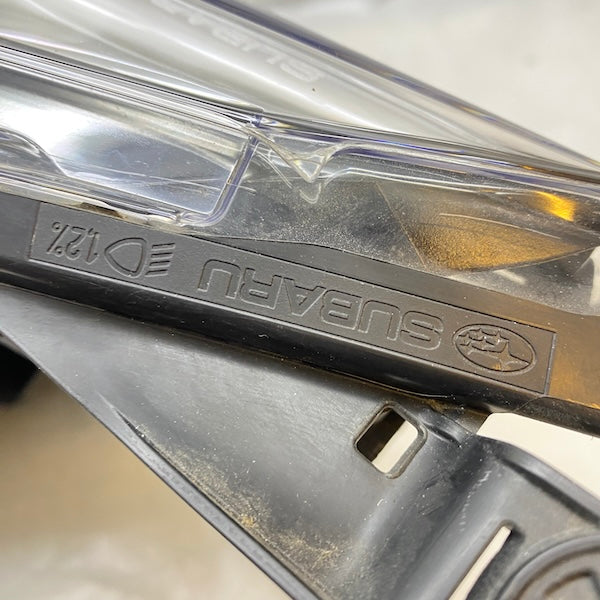 Impreza DBA-GT6 Sağ Far 19-29 84913FL381 Orijinal Çıkma En Uygun Oto Parça