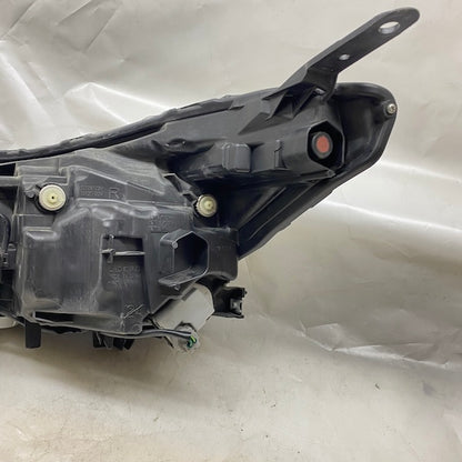 Impreza DBA-GT6 Sağ Far 19-29 84913FL381 Orijinal Çıkma En Uygun Oto Parça