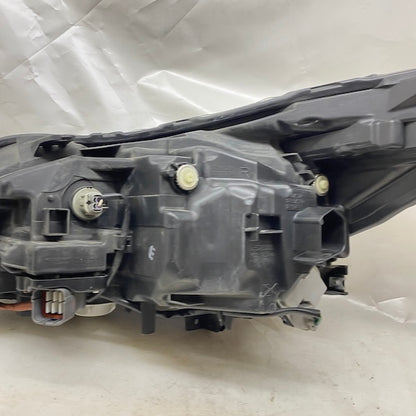 Impreza DBA-GT6 Sağ Far 19-29 84913FL381 Orijinal Çıkma En Uygun Oto Parça