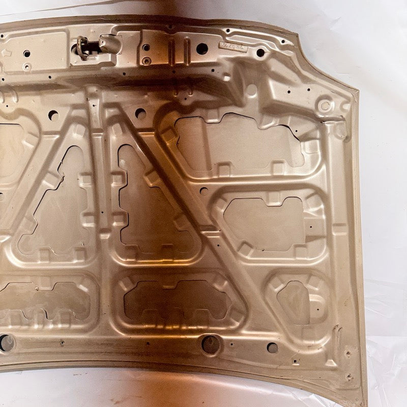 Isuzu D-MAX Motor Kaputu 04-07 Bal Köpüğü En Uygun Oto Parça