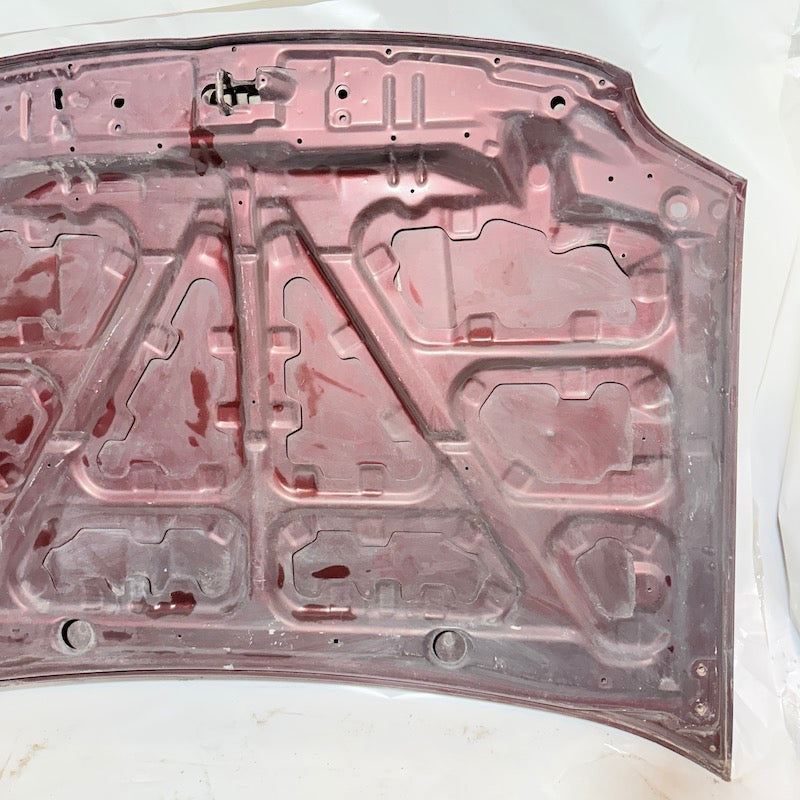 Isuzu D-MAX Motor Kaputu 04-07 Bordo En Uygun Oto Parça