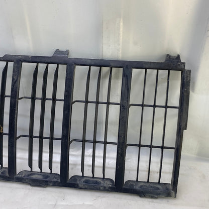 Jeep Liberty Sport 2005-2007 ön panjur iç ızgara – orijinal çıkma, 6730-0010.