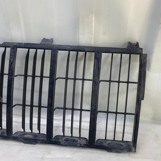 Jeep Liberty Sport 2005-2007 ön panjur iç ızgara – orijinal çıkma, 6730-0010.