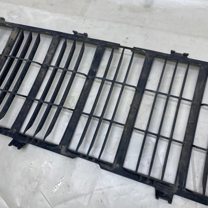Jeep Liberty ön panjur iç ızgara – çıkma OEM ızgara bileşeni, 2005-2007 uyumlu.