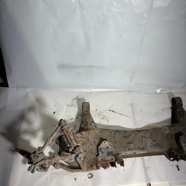 Jaguar Daimler Ön Travers Orijinal Çıkma En Uygun Oto Parça