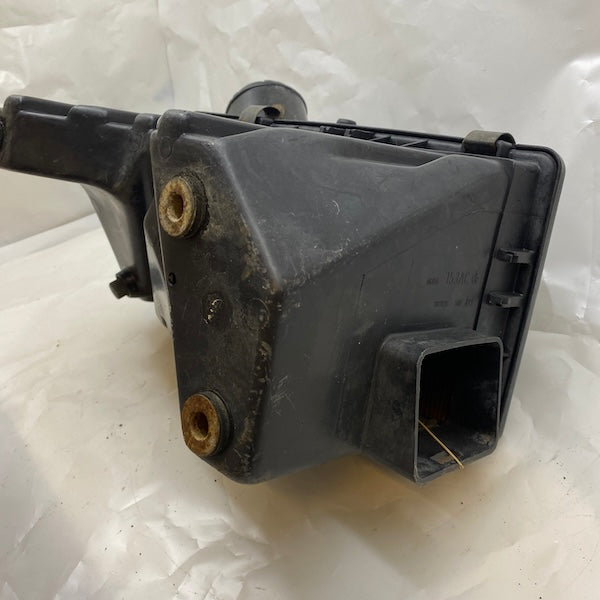 Jeep Cherokee XJ 4.0L Hava Filtre Kutusu 53030707