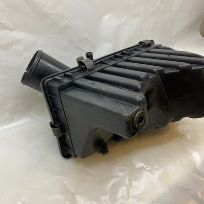 Jeep Cherokee XJ 4.0L Hava Filtre Kutusu 53030707