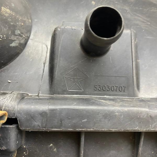 Jeep Cherokee XJ 4.0L Hava Filtre Kutusu 53030707