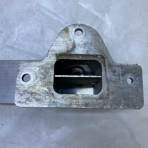 Jeep Compass Arka Tampon Demiri 68243701AA 17-24