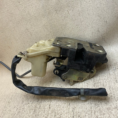 KIA Sorento Arka Sol Kapı Kilidi 81410C5000
