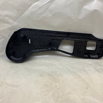 Land Rover Defender L663 Koltuk Yan Kaplama 20-25 En Uygun Oto Parça