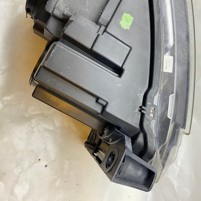 Land Rover Discovery 4 L319 Sağ Far AH22-13W029-MD En Uygun Oto Parça