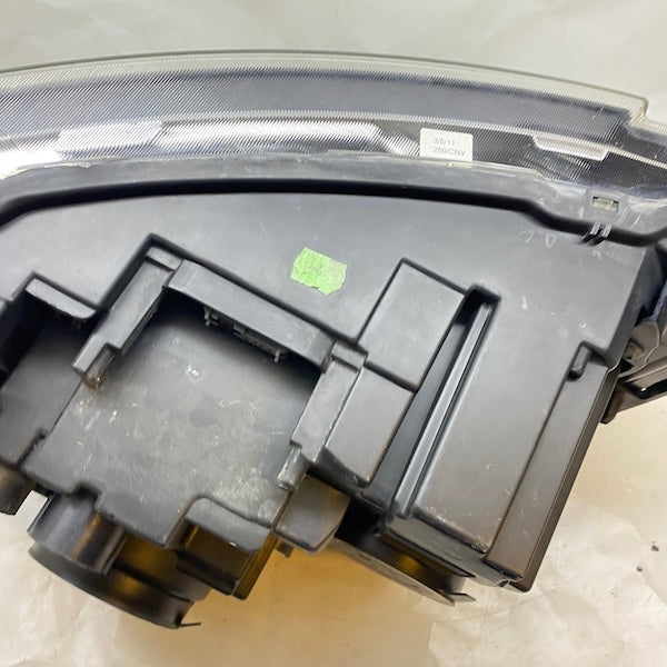 Land Rover Discovery 4 L319 Sağ Far AH22-13W029-MD En Uygun Oto Parça