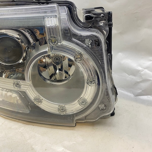 Land Rover Discovery 4 L319 Sağ Far AH22-13W029-MD En Uygun Oto Parça