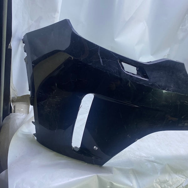 Land Rover Discovery 5 L462 Ön Tampon HY32-17F003 En Uygun Oto Parça