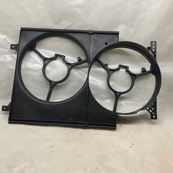 Land Rover Freelander 1 1.8 Benzinli Radyatör Fan 8240226 En Uygun Oto Parça