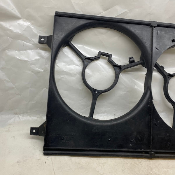 Land Rover Freelander 1 1.8 Benzinli Radyatör Fan 8240226 En Uygun Oto Parça