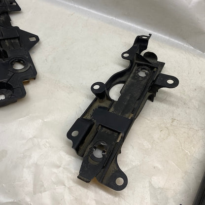 Land Rover Range Rover Far Montaj Ayağı 06-12 En Uygun Oto Parça