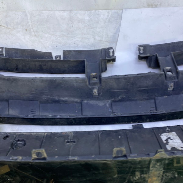 Land Rover Range Rover L332 Ön Tampon 02-06 En Uygun Oto Parça