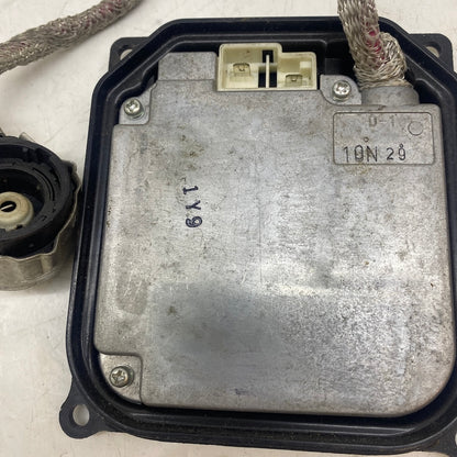 85967-24011 kodlu Lexus far modülü – GS 450h için çıkma xenon kontrol ünitesi.
