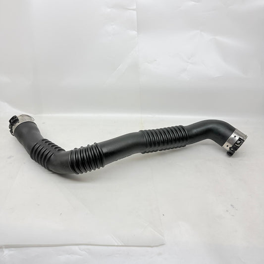 Mercedes C Serisi W205 Turbo Hortumu A2055280200