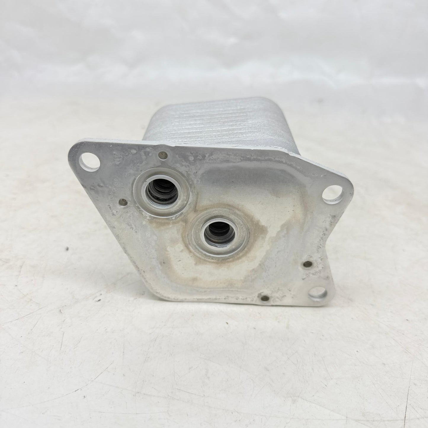 Mahle Volvo XC60 B4 Mild Hybrid Şanziman Yağ Soğutucusu En Uygun Oto Parça