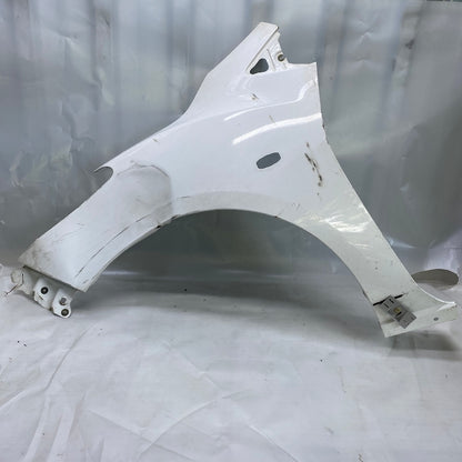 Mazda 2 Ön Çamurluk Orijinal Çıkma 2008-2014