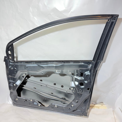 Mazda 2 Sağ Ön Kapı 07-14 En Uygun Oto Parça