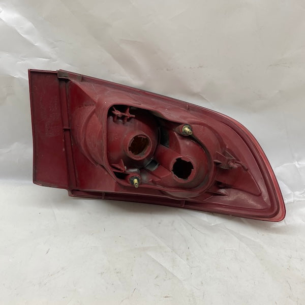 Mazda 3 Sedan Sağ Dış Stop Lambası Orijinal