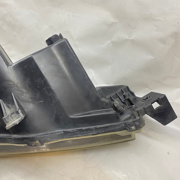 Mazda 3 Sol Far Sedan Orijinal Çıkma En Uygun Oto Parça