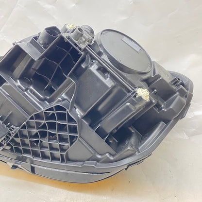 Mercedes A Serisi W118 Sağ Far Full LED 20-24 A1189064000 Çıkma En Uygun Oto Parça