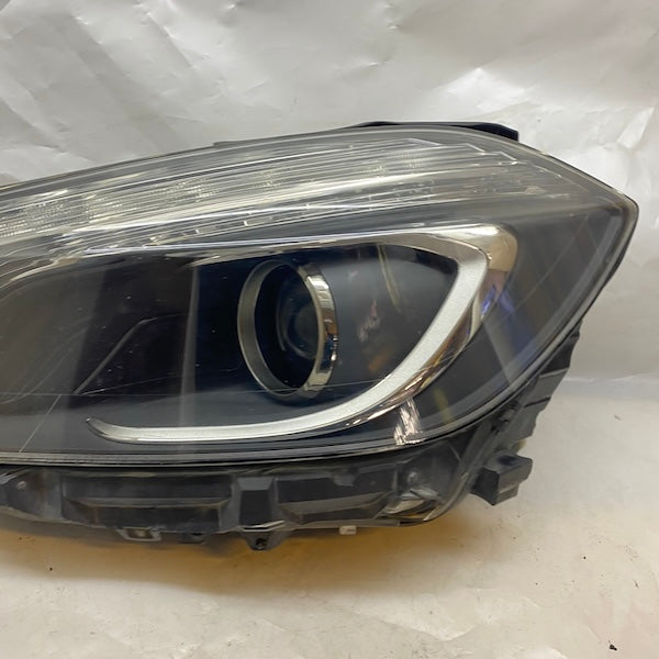 Mercedes A W176 Sol Far A1768201161 En Uygun Oto Parça