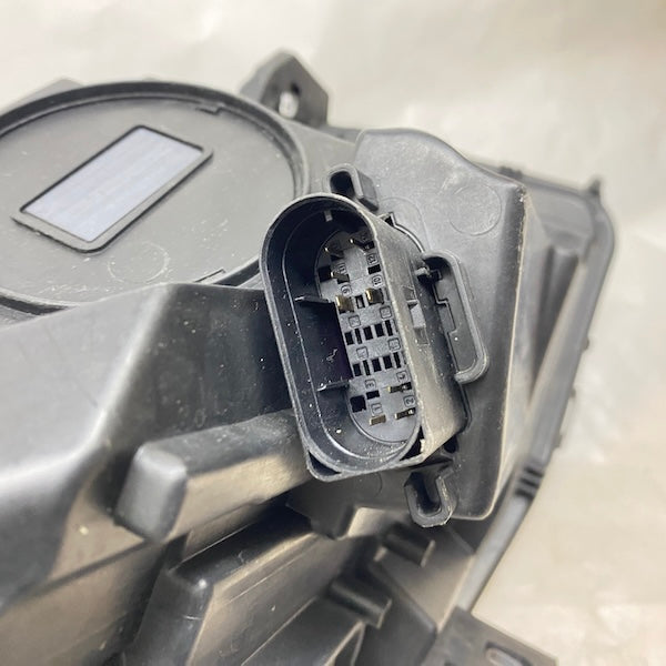 Mercedes A W176 Sol LED Far A1769067500 Facelift En Uygun Oto Parça