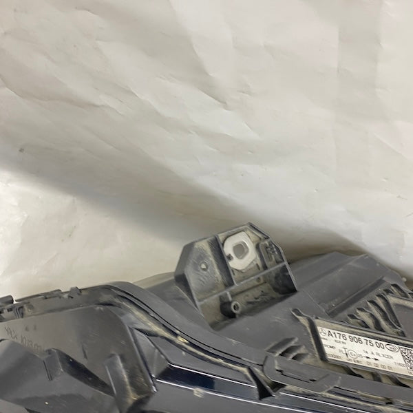 Mercedes A W176 Sol LED Far A1769067500 Facelift En Uygun Oto Parça