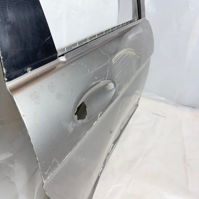Mercedes B W245 Sağ Arka Kapı 2005-2010 Orijinal Çıkma En Uygun Oto Parça