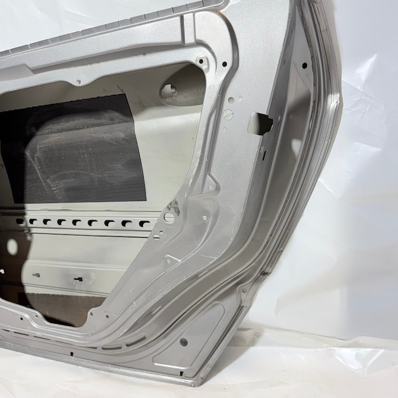 Mercedes B W245 Sağ Arka Kapı 2005-2010 Orijinal Çıkma En Uygun Oto Parça