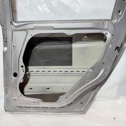 Mercedes B W245 Sağ Arka Kapı 2005-2010 Orijinal Çıkma En Uygun Oto Parça