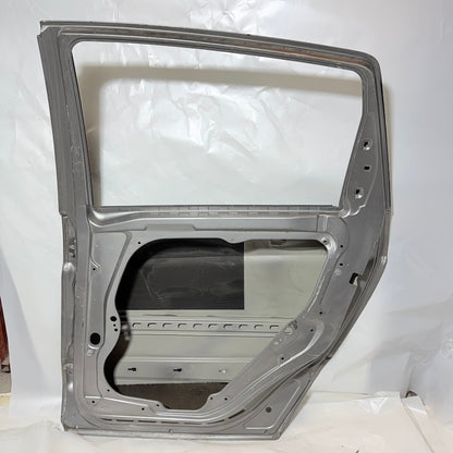Mercedes B W245 Sağ Arka Kapı 2005-2010 Orijinal Çıkma En Uygun Oto Parça