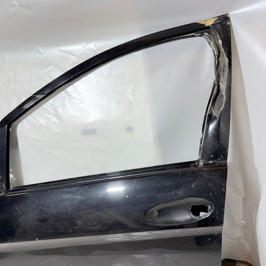 Mercedes B W245 Sol Ön Kapı Direği Hasarlı Orijinal Çıkma En Uygun Oto Parça