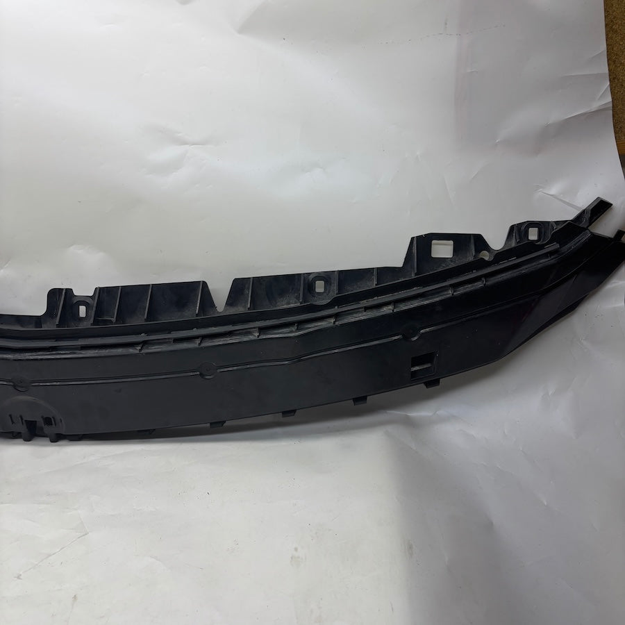 Mercedes CLA W117 Üst Tampon Bakaliti A1178850065 - En Uygun Oto Parça