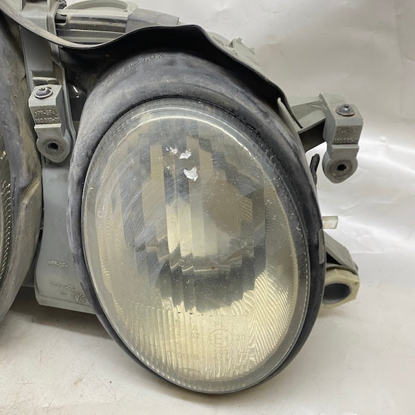 Mercedes CLK W208 Sağ Far 147348-147552 En Uygun Oto Parça