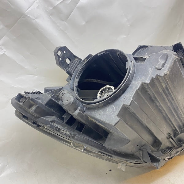 Mercedes CLA W117 Sol Far A1179065100 En Uygun Oto Parça