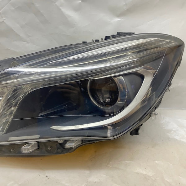 Mercedes CLA W117 Sol Far A1179065100 En Uygun Oto Parça