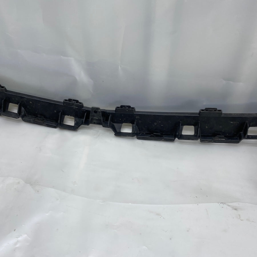 Mercedes C Ön Tampon Braketi A2058853365