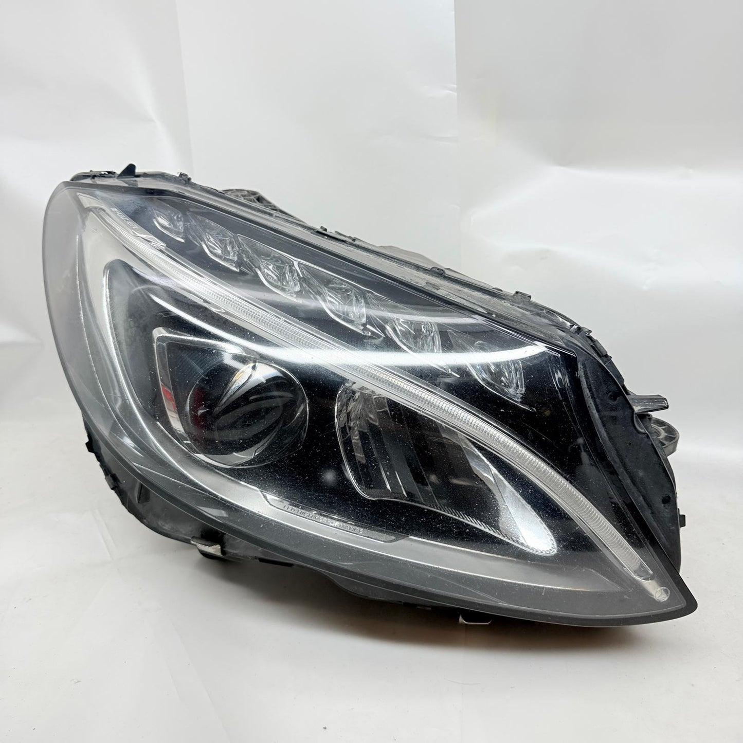 Mercedes C Serisi W205 Sağ Far A2059062603