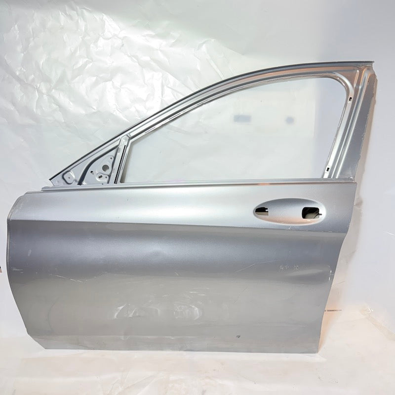 Mercedes C Serisi W205 Sol Ön Kapı Gri 14-20 A2057220110 En Uygun Oto Parça