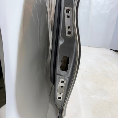 Mercedes C Serisi W205 Sol Ön Kapı Gri 14-20 A2057220110 En Uygun Oto Parça