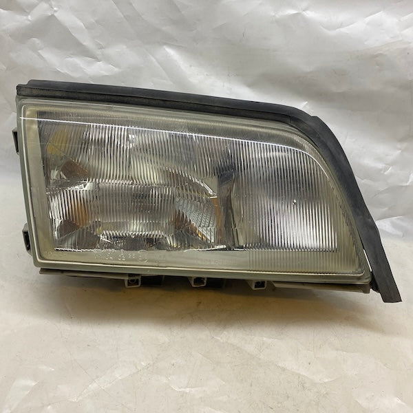 Mercedes C W202 Sağ Far 0301036206 Bosch En Uygun Oto Parça