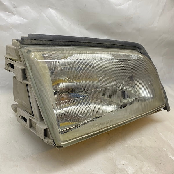 Mercedes C W202 Sağ Far 0301036206 Bosch En Uygun Oto Parça