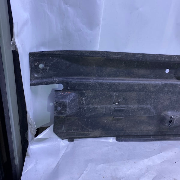 Mercedes C W204 Sol Alt Koruma A2046805200 07-14 En Uygun Oto Parça